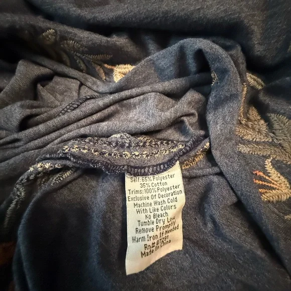 Great Johnny Was dress with beautiful embroidery - Picture 3 of 5